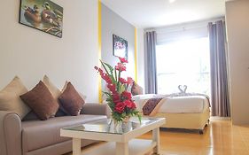 The Sunflower Holiday Hostel